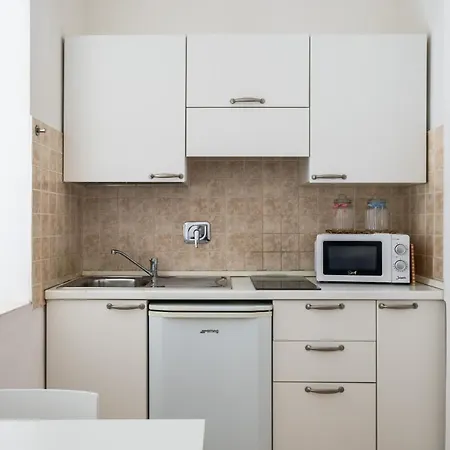 Delia's In The Center By Wonderful Italy * Bolonia