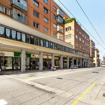 Delia's In The Center By Wonderful Italy דירה בולוניה