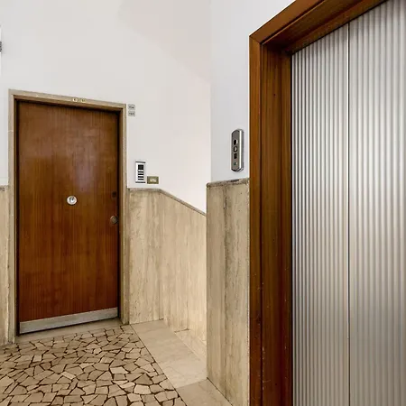 Delia's In The Center By Wonderful Italy דירה